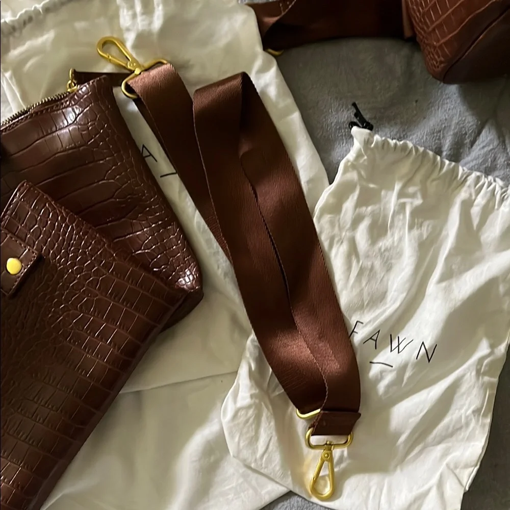 Brown Crocodile Motherhood Bundle Fawn Design